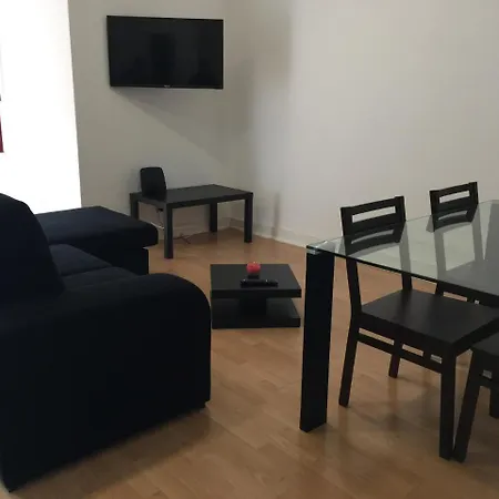 Invicta House * Maia (Porto)
